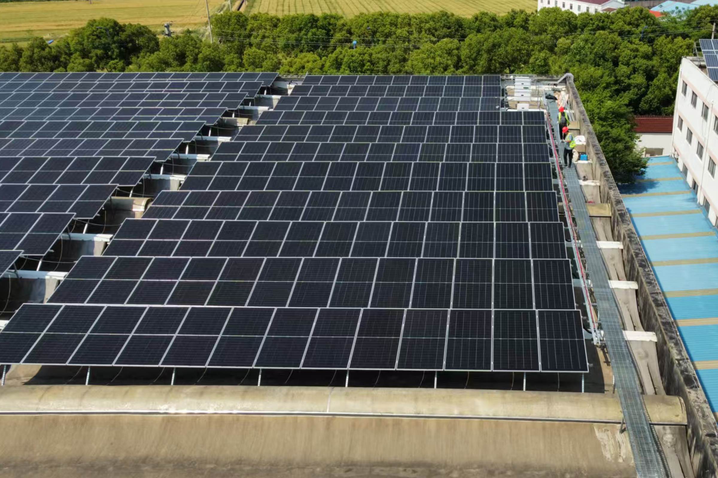 Solar Racking Explained: Types, Applications and Selection Guide