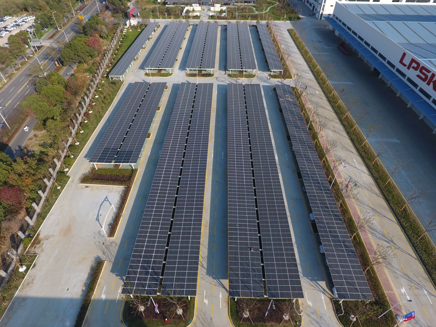 How many years will solar racking last