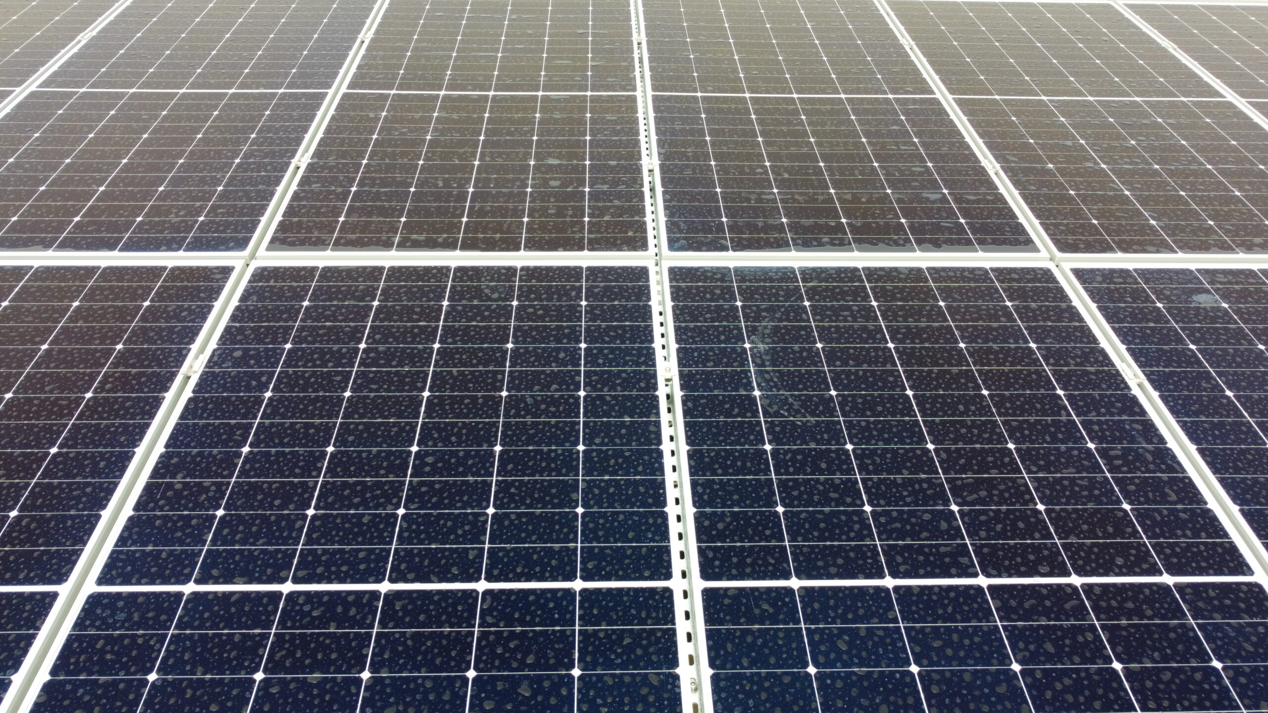 What Roofs Are Suitable for Installing Solar Mounting Systems