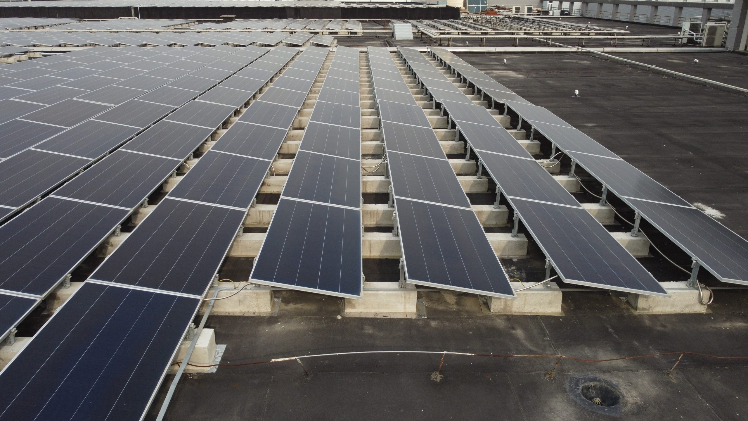 n Steel-Frame Solar Mounting Systems